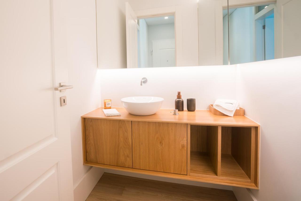 Luxury Condo In Heart Of Baixa-Chiado リスボン エクステリア 写真